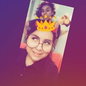 Meet your Posher, Violeta